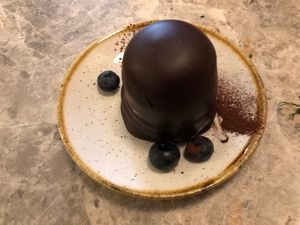 FLØDEBOLLER at Bistro Verde in Copenhagen