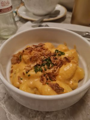 Small plate: gnocchi-n-cheese at Bistro Verde in Copenhagen