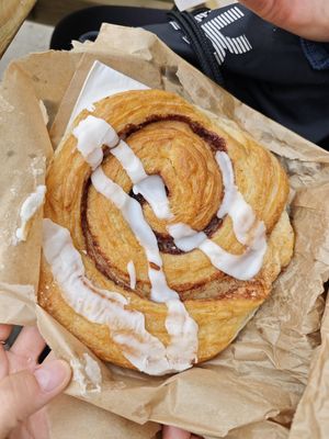 Cinnamon bun at Bistro Verde in Copenhagen
