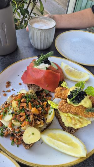 Lovely vegan smørrebrød with chai latte 😋  at Bistro Verde in Copenhagen