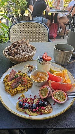 BV Brunch and coffee at Bistro Verde in Copenhagen