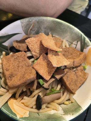 Quang noodles at Tam Hoa Sen in Hoi An