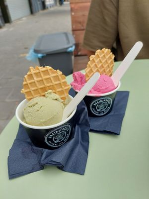 Pistache & Cherry at Brain2Freeze - Extreme Ice Cream in Antwerpen