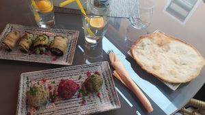 Melanzane ripiene, hummus tricolore at Dze Best Cafe & Restaurant in Brasov