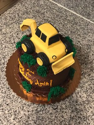 Vegan cake for 2yo at Clementine Bakery in Brooklyn