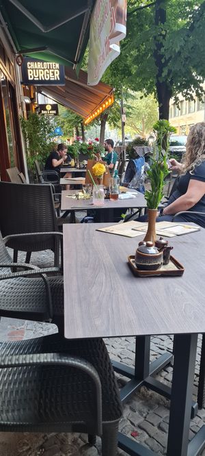 Outside seating at Miss Vegan in Berlin