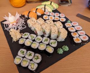 Sushi menu for 2 at Miss Vegan in Berlin