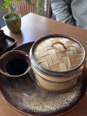  Ha Cao Chay (steamed dumplings)  at Miss Vegan in Berlin