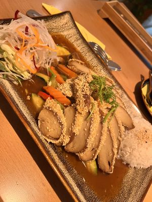 Hauptspeise vegane Ente  at Miss Vegan in Berlin