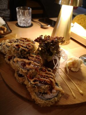 Prawn tempura maki rolls (10 piece) at Miss Vegan in Berlin