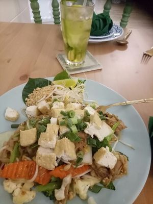 pad thai and fresh juice at Wild Rice in Townsville