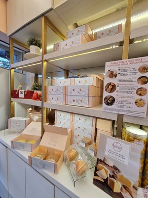 Mooncakes are here ~ 2/8/22 at Delcie's Desserts and Cakes in Central Singapore
