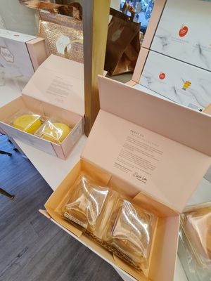 ~ 2/8/22 at Delcie's Desserts and Cakes in Central Singapore