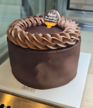 Chocolate Banana ~ 2/8/22 at Delcie's Desserts and Cakes in Central Singapore