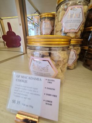 ~ 10/01/23 at Delcie's Desserts and Cakes in Central Singapore