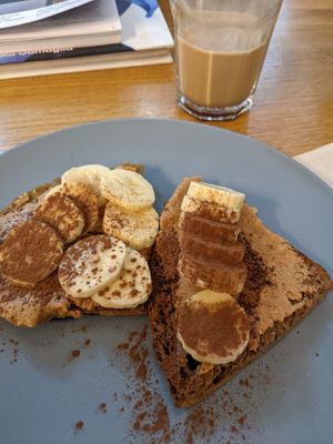 Breakfast at Funk You Natural Food in Berlin