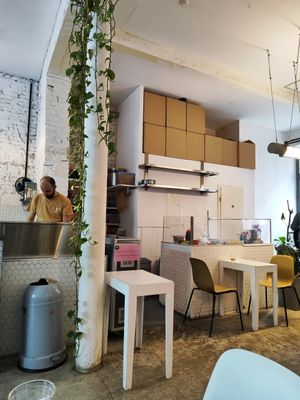 Interior mood at Funk You Natural Food in Berlin