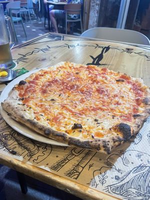   at Pizzeria Los Clandestinos in La Linea De La Concepcion