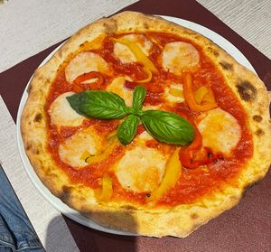Pizza Vegana with extra peppers  at 128 in Vittorio Veneto
