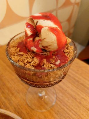 Apple and Berry crumble at Twisted Dessert Bar in Fitzroy