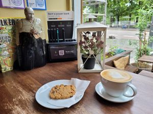 Cookie and oat latte at Evita Espressobar in Oslo