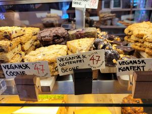 Vegan sweets at Evita Espressobar in Oslo