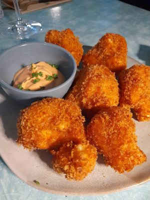 Cauliflower with cocktail sauce at blattwerk in Freiburg