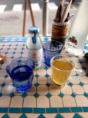 Coconut Water & Samahan Tea at Cap Lanka in Capbreton