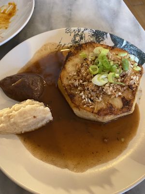 Roasted and caramelized celeriac  at Espécie in Porto