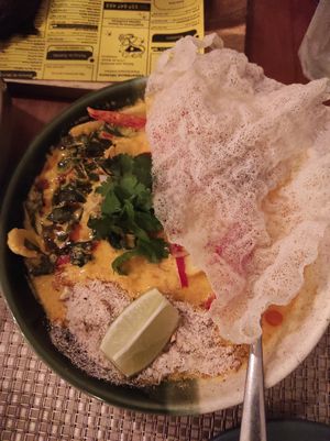 Caril at Espécie in Porto