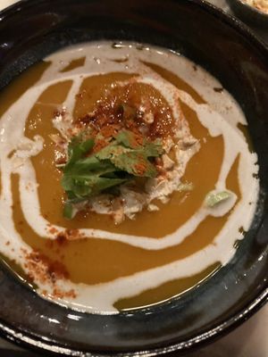   at Espécie in Porto