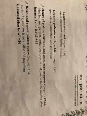   at Espécie in Porto