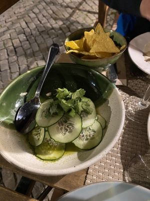 Guacamole   at Espécie in Porto