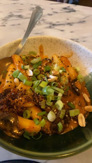   at Espécie in Porto