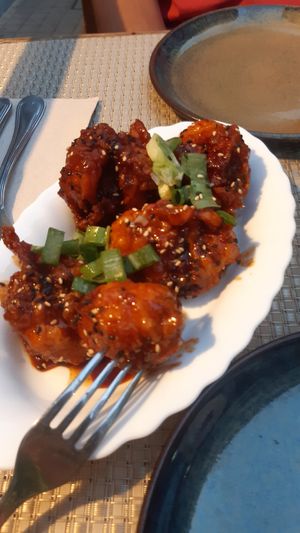 KFC cauliflower at Espécie in Porto