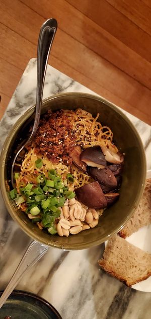 "" at Espécie in Porto