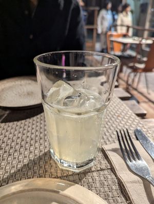 Lemonade at Espécie in Porto