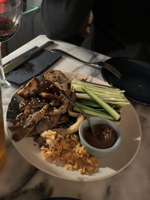 Mushroom pancake filling   at Espécie in Porto