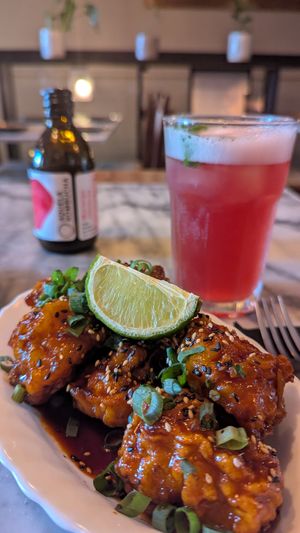 KFC Cauliower at Espécie in Porto