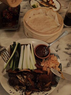 Cogumelos at Espécie in Porto