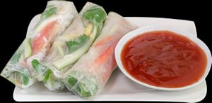 17. GOI CUON 3 STÜCK  5,5€
Drei frische Sommerrollen mit würzi gem Tofu,
Reisnudeln, Salat und Gemüse, at Vegan Gesund in Hannover