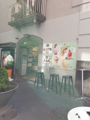 Outside at Cento Gelato Artigianale Italiano in Naples