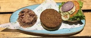 „Beyond“ Burger  at Coco Loco in Playa Flamingo