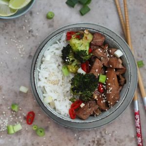 Teriyaki JACKFRUIT, Chinese style broccoli and coconut rice at Grubby in East London