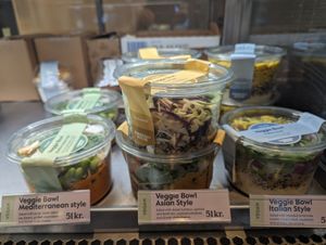 Thee vegan bowls at Espresso House - Kongens Nytorv in Copenhagen