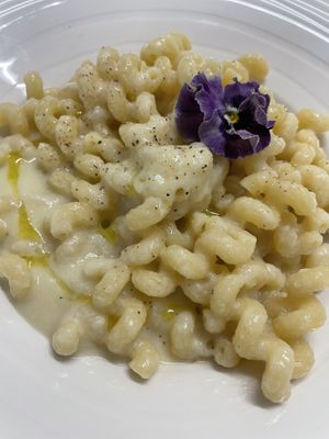 Mac&”cheese"  at La Rotonda in Tirano