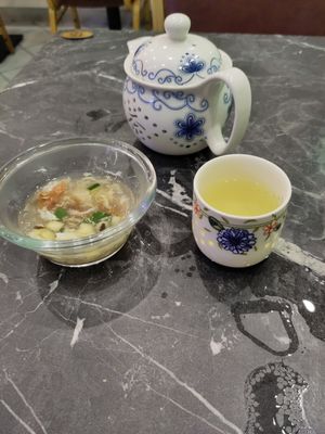  at NHU Y in Clermont-ferrand