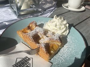 Aprikosenkuchen (vegetarisch)  at Meine Meierei in Norderney