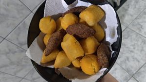  at Àwa in Sao Paulo