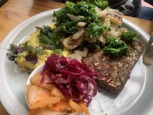 Big Brekkie with Turmeric Cashew Paste, my Omni fam loved the GF bread   at Momo Wholefood in Newcastle